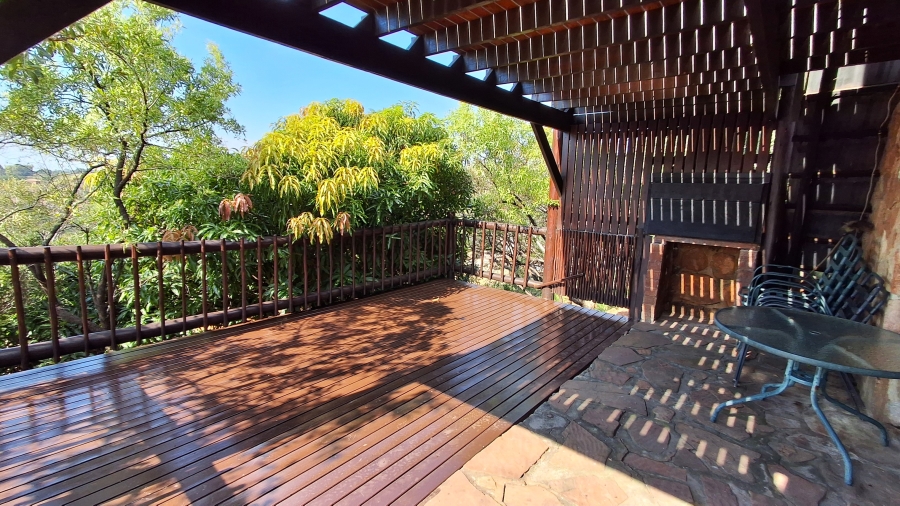 2 Bedroom Property for Sale in Utopia Nature Estate North West